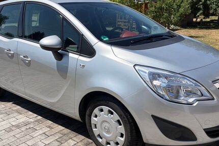 Opel Meriva 68.000 km 4.400 &euro; Rosenberg 73494