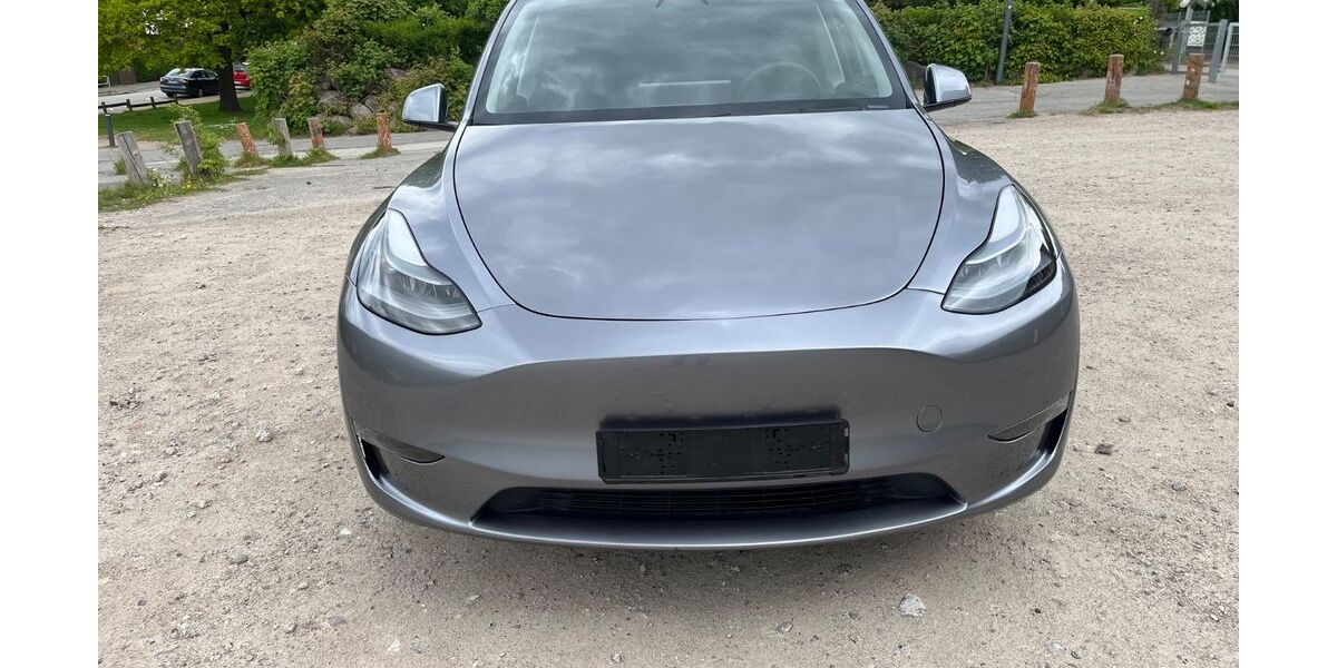 Tesla Model Y 27.413 km 37.000 &euro; Kiel 24148