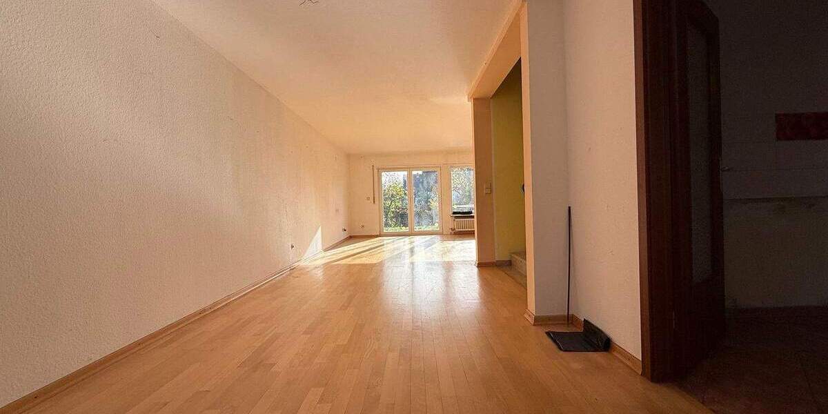 Reihenmittelhaus Mannheim Rheinau - 4 Zimmer, 122 m&sup2;, 395.000&euro; | Angebot:24808025