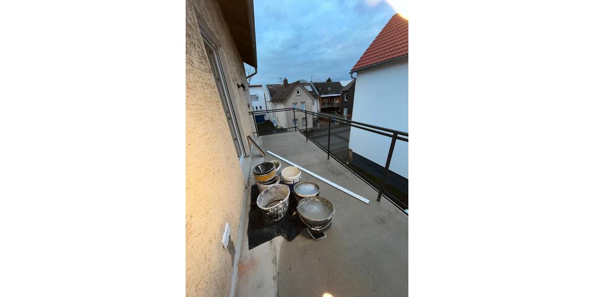 Etagenwohnung Staufenberg - 5 Zimmer, 130 m&sup2;, 1.250&euro; | Angebot:24785498