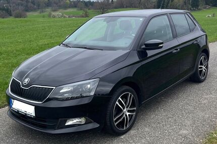 Skoda Fabia 59.500 km 11.800 &euro; Weilheim 82362