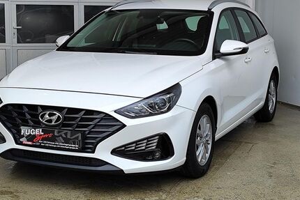 Hyundai i30 59.990 km 14.369 € Oberlungwitz 09353