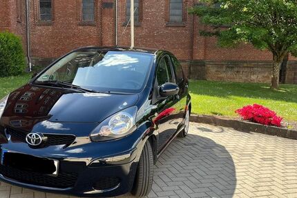 Toyota Aygo (X) 147.600 km 3.250 &euro; Ottweiler 66564