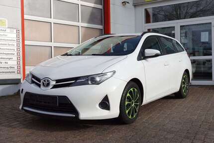 Toyota Auris 258.631 km 5.200 &euro; Dahlwitz - Hoppegarten 15366