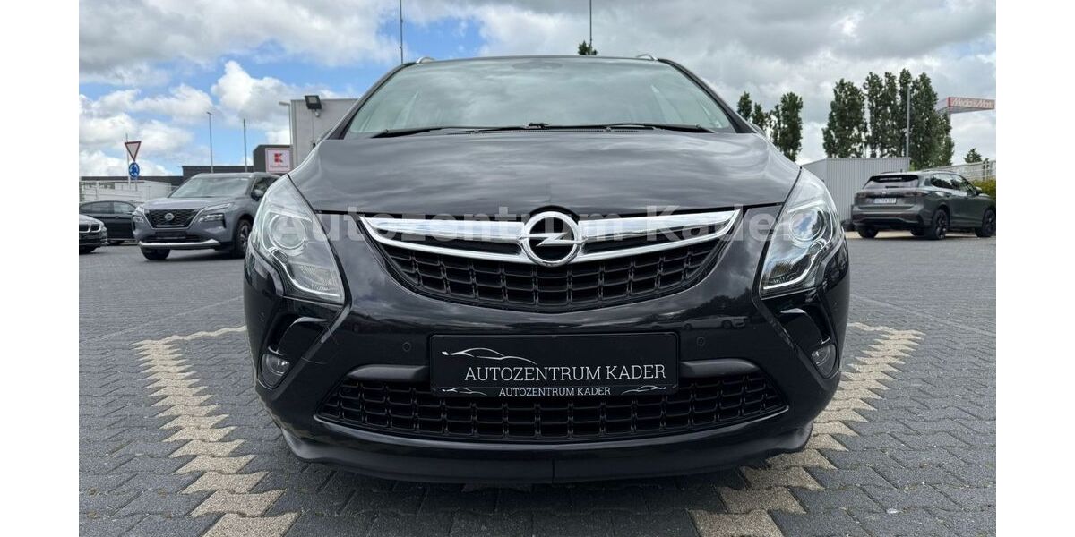 Opel Zafira 170.000 km 8.900 &euro; Eschweiler 52249