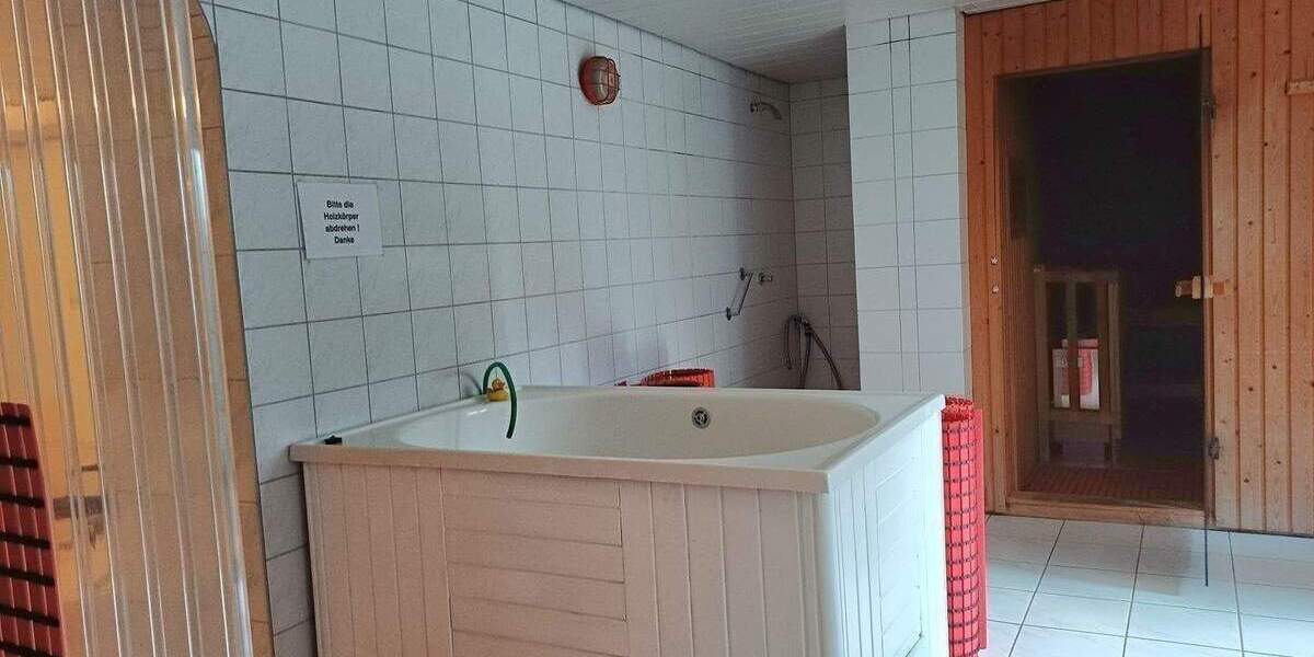 Gewerbeobjekt Sankt Ingbert Rohrbach - 9 Zimmer, 280 m&sup2;, 249.000&euro; | Angebot:26584601