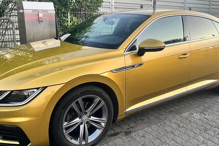 VW Arteon 204.000 km 18.900 &euro; Neu isenburg 63263