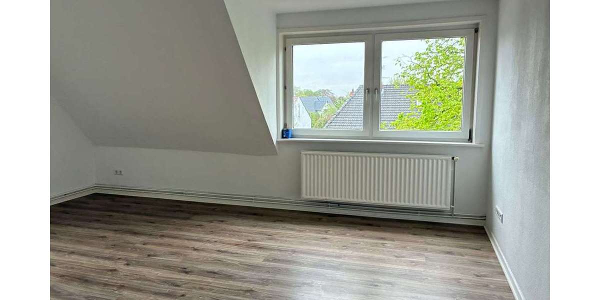 Etagenwohnung Lehrte Kernstadt Lehrte - 4 Zimmer, 80 m&sup2;, 550&euro; | Angebot:26141797