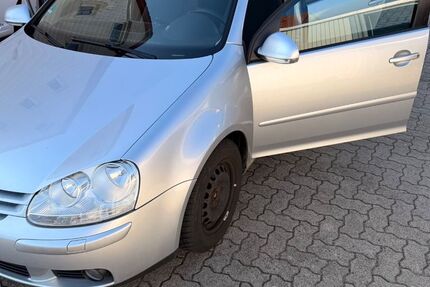 VW Golf 179.500 km 5.000 &euro; Herzberg am Harz 37412