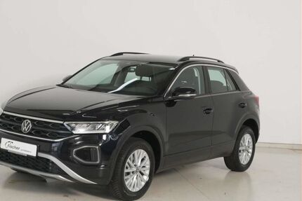 VW T-Roc 27.618 km 24.940 &euro; Pilsach 92367