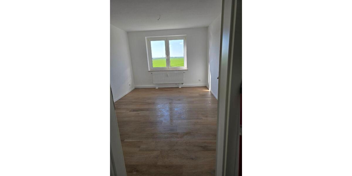 Etagenwohnung Querfurt - 3 Zimmer, 58 m&sup2;, 406&euro; | Angebot:26349758