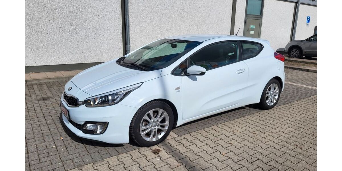 Kia pro ceed / ProCeed 52.145 km 9.800 &euro; Königsbrunn 86343