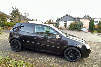 VW Golf 235.000 km 2.700 &euro; Horrweiler 55457