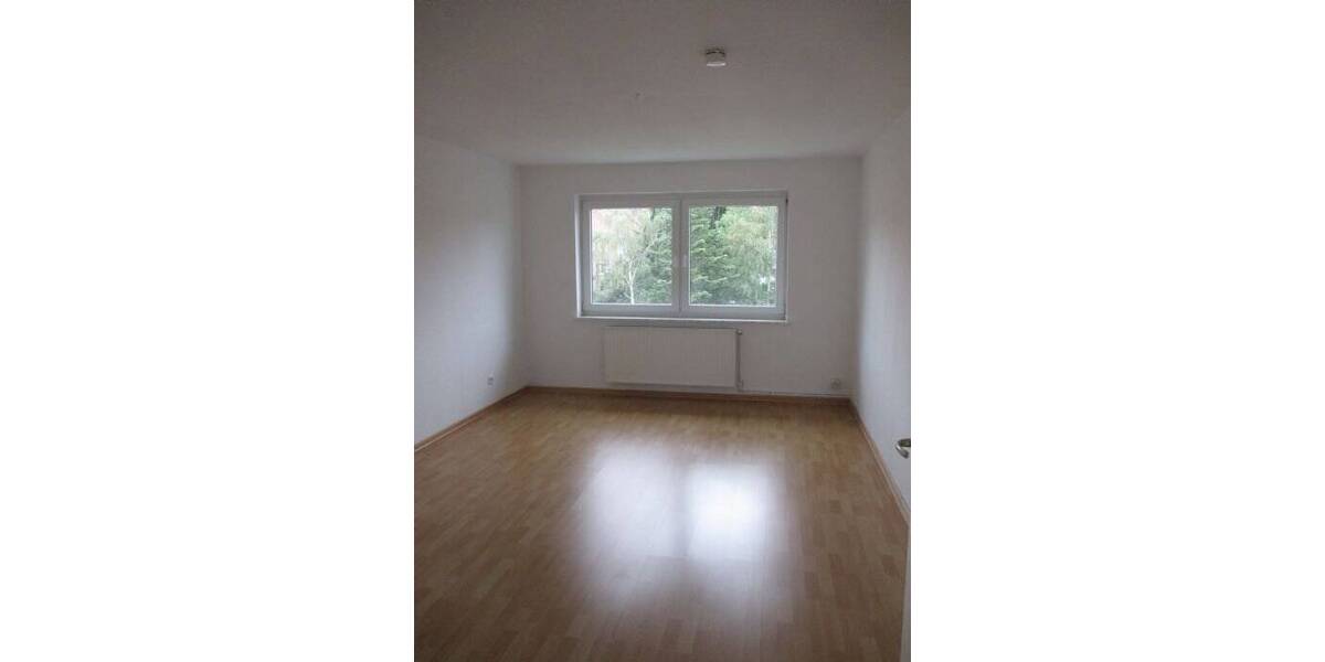 Etagenwohnung Hildesheim Ost - 3 Zimmer, 70 m&sup2;, 590&euro; | Angebot:25740709