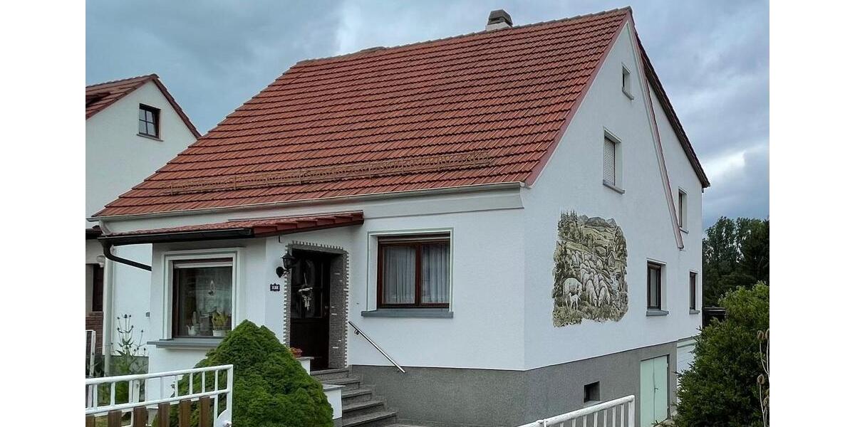 Einfamilienhaus Kaltennordheim - 11 Zimmer, 174 m&sup2;, 150.000&euro; | Angebot:23632253