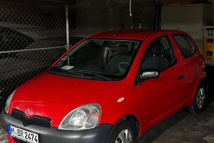 Toyota Yaris 158.000 km 1.400 &euro; München 81243