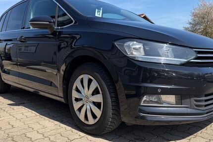 VW Touran 133.726 km 15.999 &euro; Nordhausen 99734