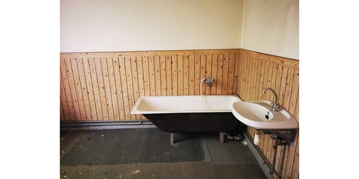 Mehrfamilienhaus, Wohnhaus Annaberg - 9 Zimmer, 291 m&sup2;, 60.000&euro; | Angebot:25745367