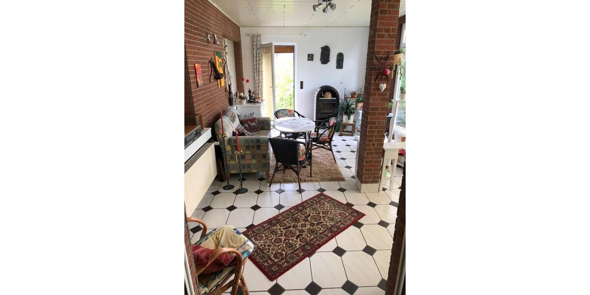 Einfamilienhaus Brilon - 6 Zimmer, 162 m&sup2;, 1.200&euro; | Angebot:25422432