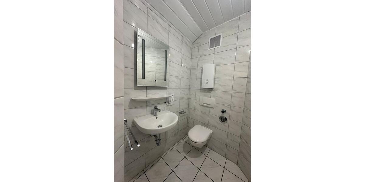 Dachgeschoßwohnung Delbrück - 2 Zimmer, 38 m&sup2;, 520&euro; | Angebot:25335138