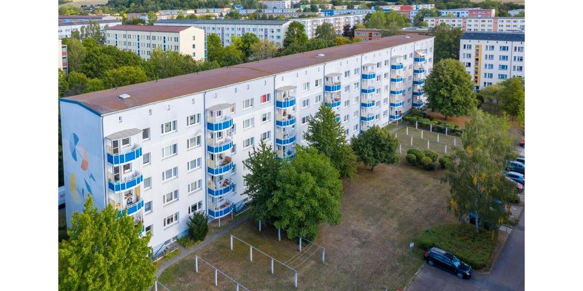 Etagenwohnung Saalfeld (Saale) - 3 Zimmer, 60 m&sup2;, 340&euro; | Angebot:25450980