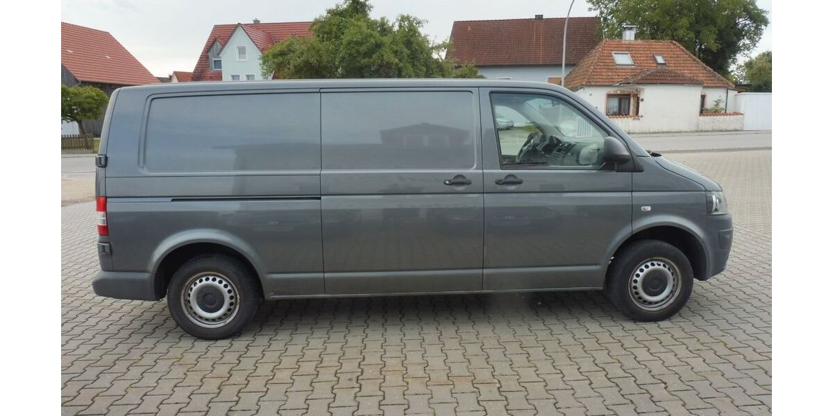 VW T5 Transporter 357.000 km 4.500 &euro; Ursensollen 92289