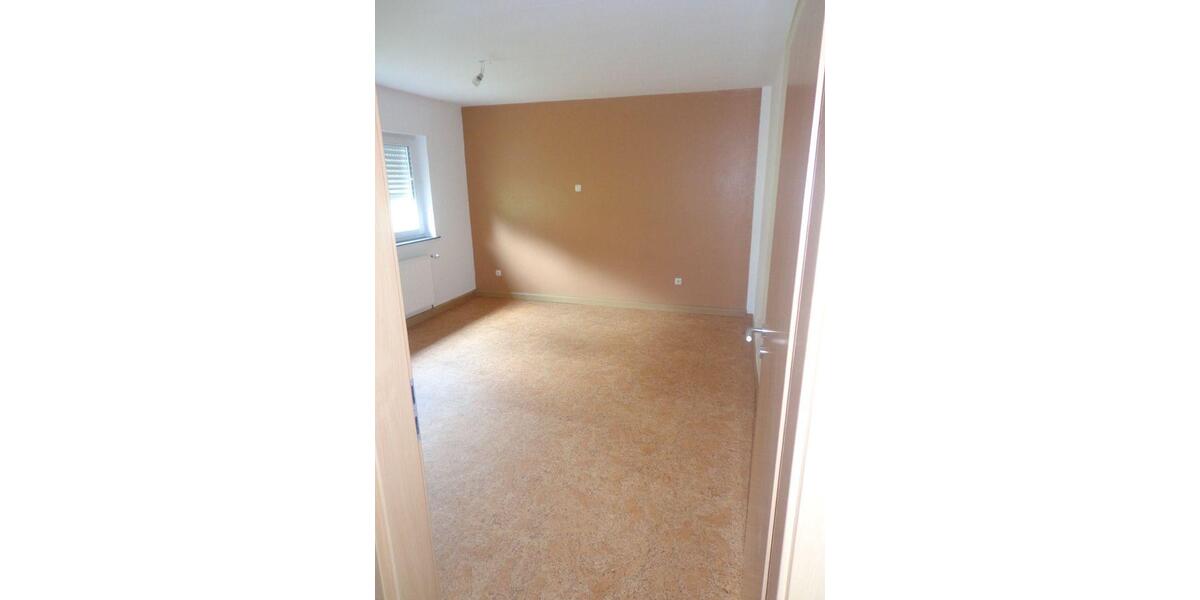 Etagenwohnung Burgsinn - 3 Zimmer, 85 m&sup2;, 730&euro; | Angebot:26680183