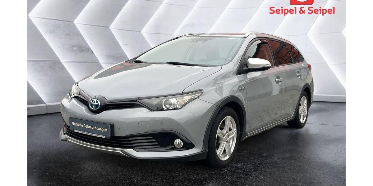 Toyota Auris 66.012 km 16.950 &euro; Nidderau 61130