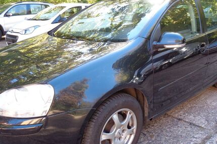 VW Golf 151.608 km 1.290 &euro; Magdeburg 39110