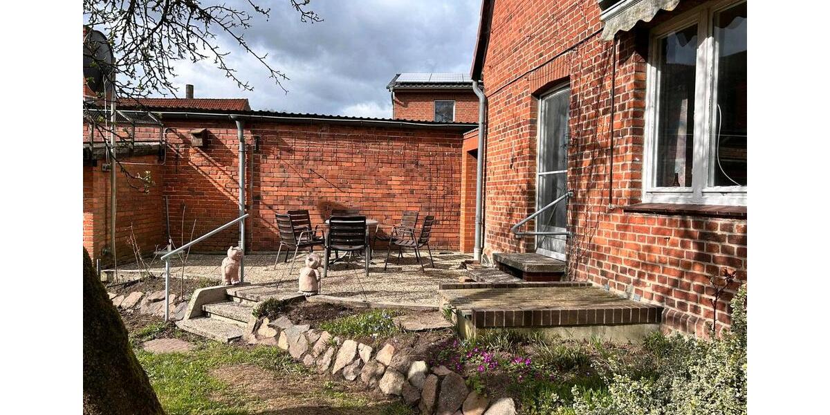 Einfamilienhaus Wittingen Knesebeck - 8 Zimmer, 250 m&sup2;, 135.000&euro; | Angebot:26532558