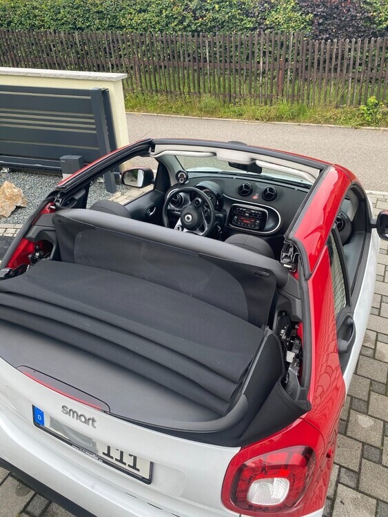 Smart Fortwo Cabrio 34.750 km 11.800 € Auerbach 09392