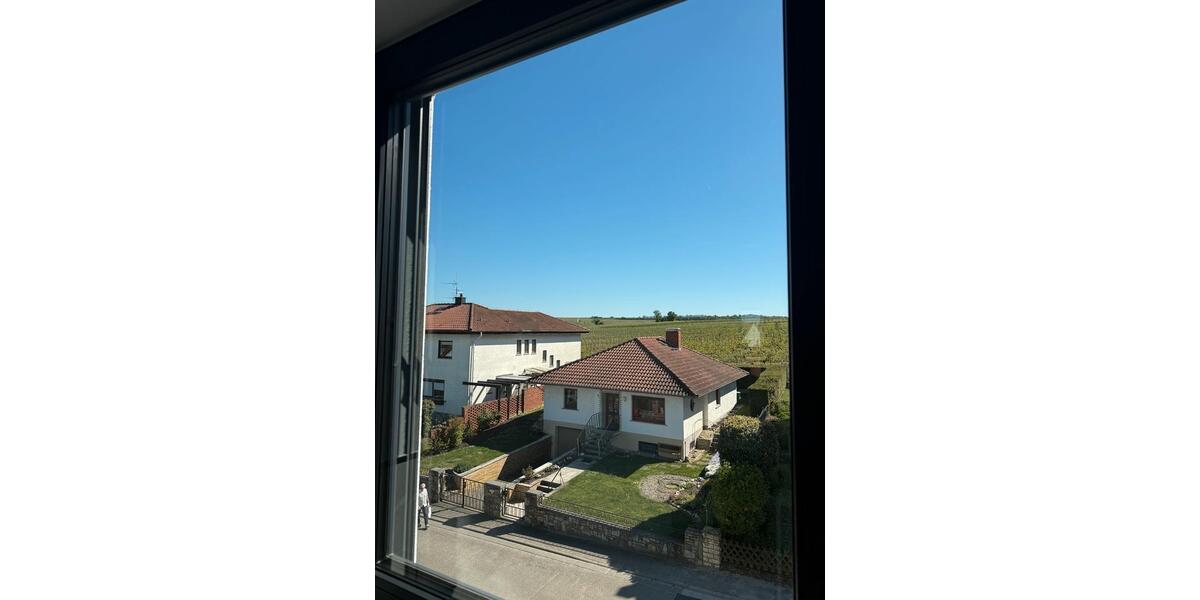 Maisonettenwohnung Nierstein - 5 Zimmer, 121 m&sup2;, 1.950&euro; | Angebot:26405795