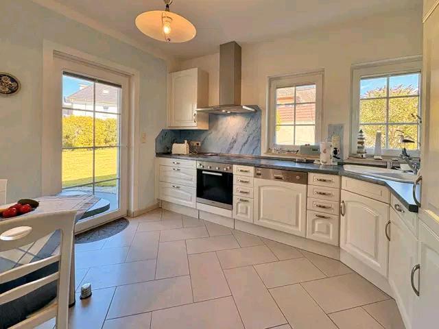 Einfamilienhaus Eisenberg - 3 Zimmer, 128 m&sup2;, 800.000&euro; | Angebot:26013921