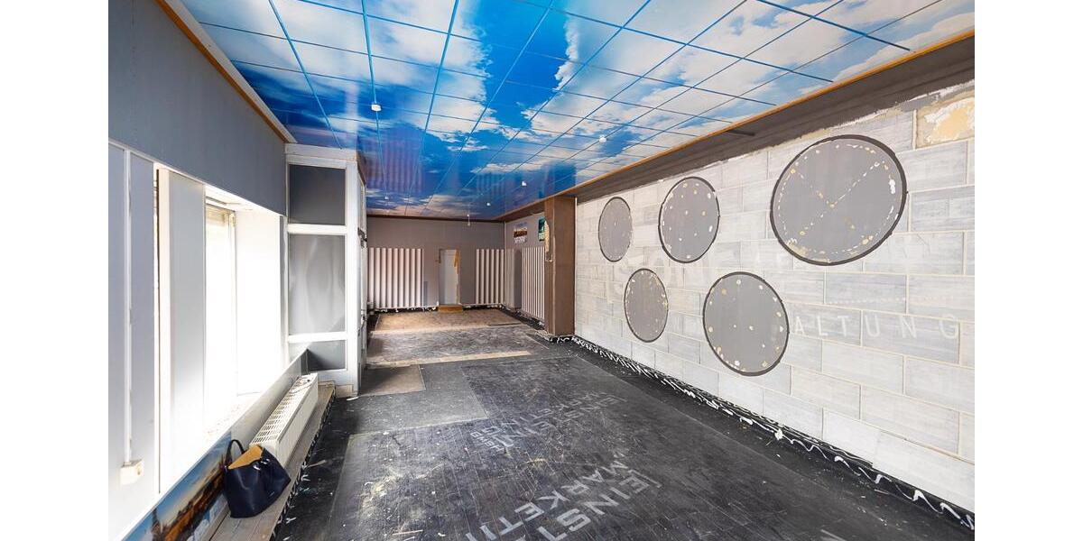 Großes Ladenlokal mit Hinterräumen zimmer