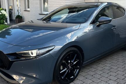 Mazda 3 104.000 km 16.900 &euro; Marienheide 51709