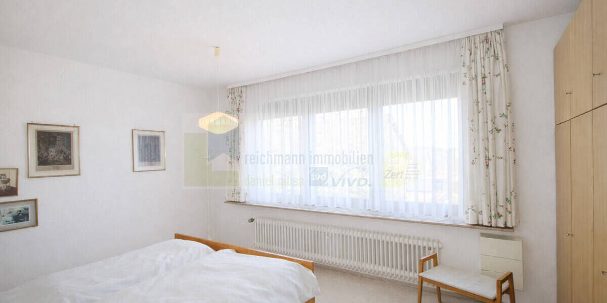 Einfamilienhaus Villingen-Schwenningen Schwenningen - 7 Zimmer, 216 m&sup2;, 790.000&euro; | Angebot:26306048