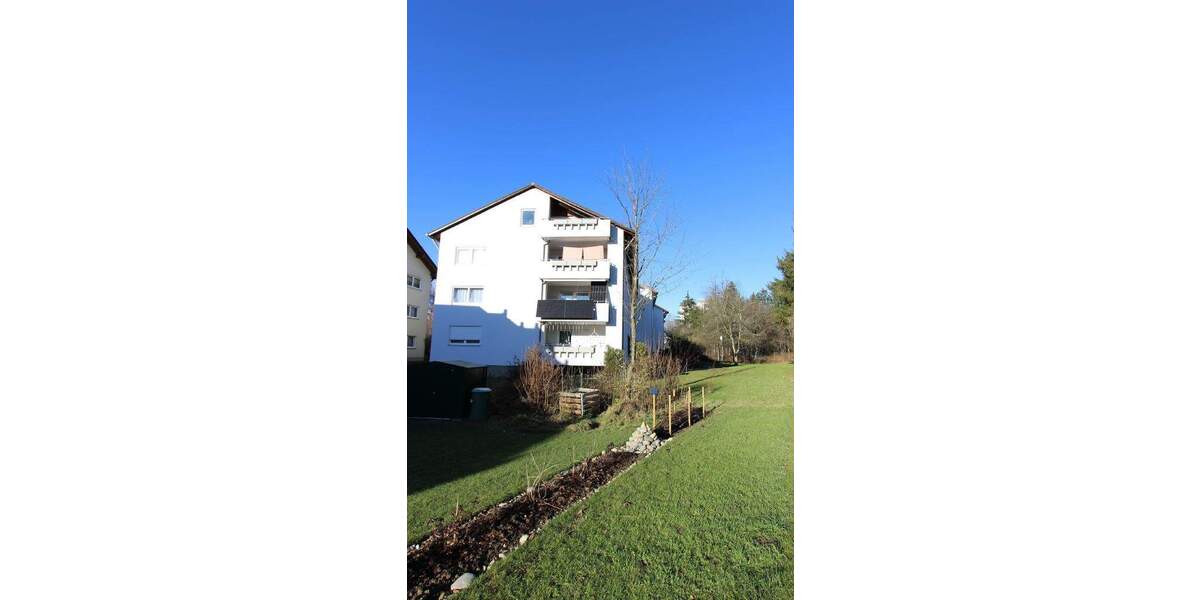 Sofort beziehbare Wohnung mit schöner Aussicht ins Grüne 2 zimmer