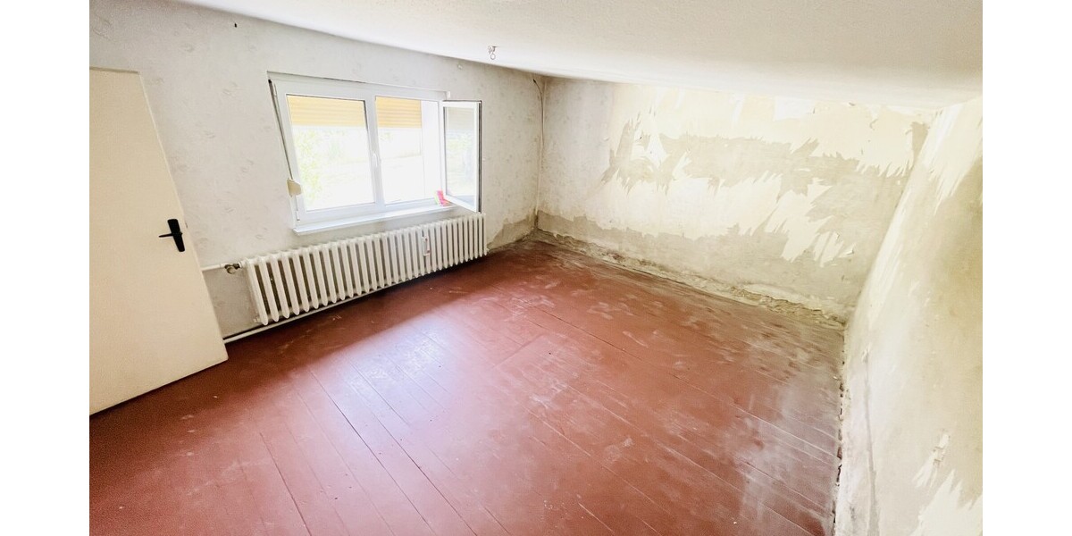 Zehdenick: Handwerkerobjekt mit 697 m² GST inkl. Garten, Garage & Schuppen – nur 1,3 km zum Bahnhof - Einfamilienhaus Zehdenick | Angebot:26134833