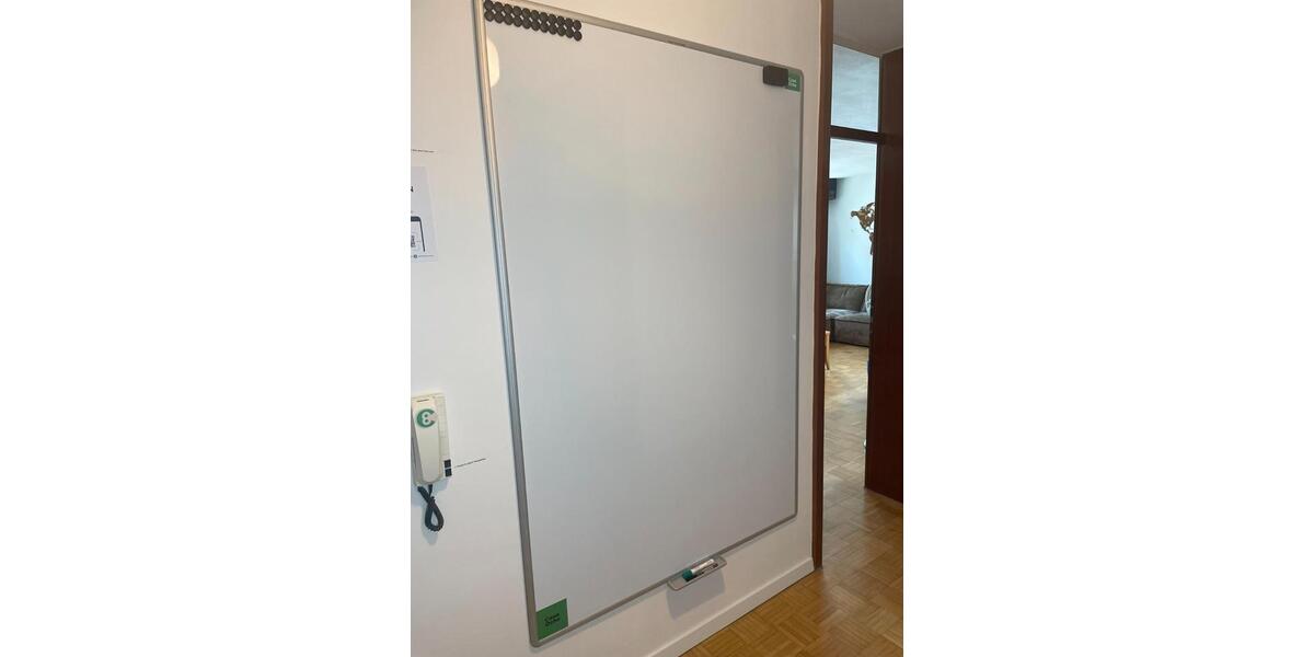 Etagenwohnung Freiburg im Breisgau Oberau - 2 Zimmer, 69 m&sup2;, 1.500&euro; | Angebot:26297537