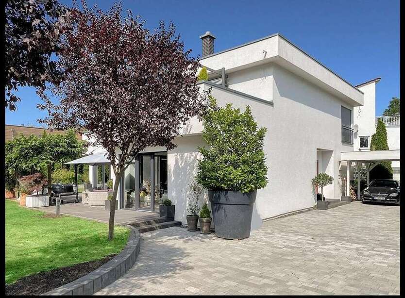 Haus zum Kaufen in Werder 1.850.000 € 270 m²