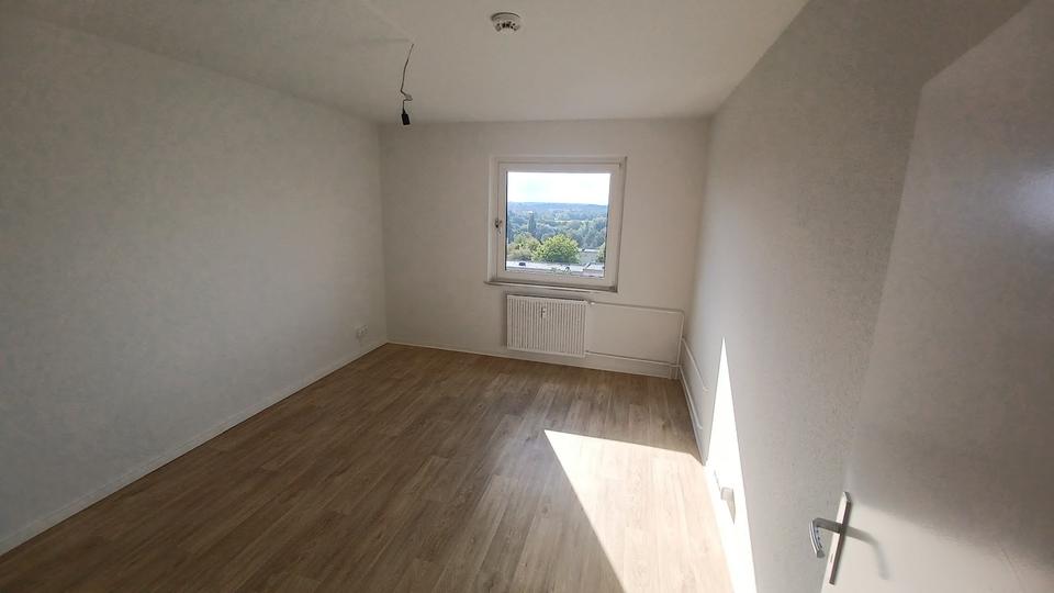 Etagenwohnung Melsdorf - 2 Zimmer, 64 m&sup2;, 499&euro; | Angebot:25592903