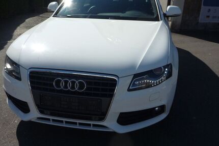 Audi A4 254.000 km 4.999 &euro; Gummersbach /Rebberlroth 51645