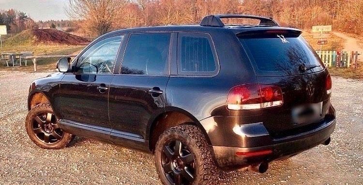 VW Touareg 241.001 km 7.299 &euro; Hemau 93155