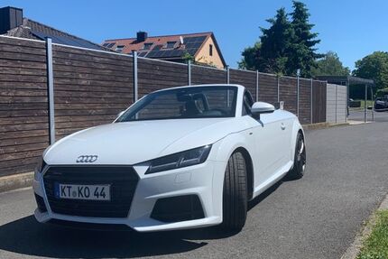 Audi TT 111.200 km 22.800 &euro; Volkach 97332