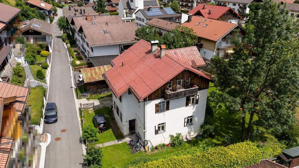 Mehrfamilienhaus, Wohnhaus Mittenwald - 8 Zimmer, 207 m&sup2;, 1.200.000&euro; | Angebot:25734605