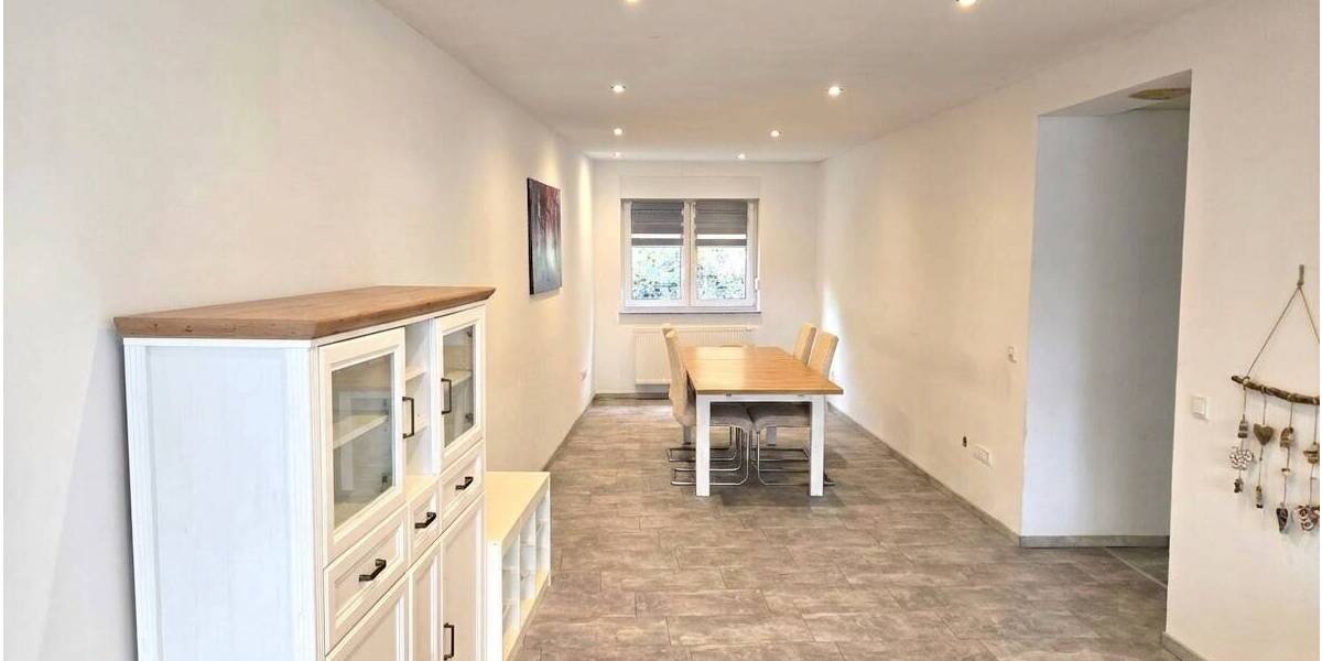Reihenmittelhaus Saarbrücken Altenkessel - 5 Zimmer, 115 m&sup2;, 215.000&euro; | Angebot:26306132