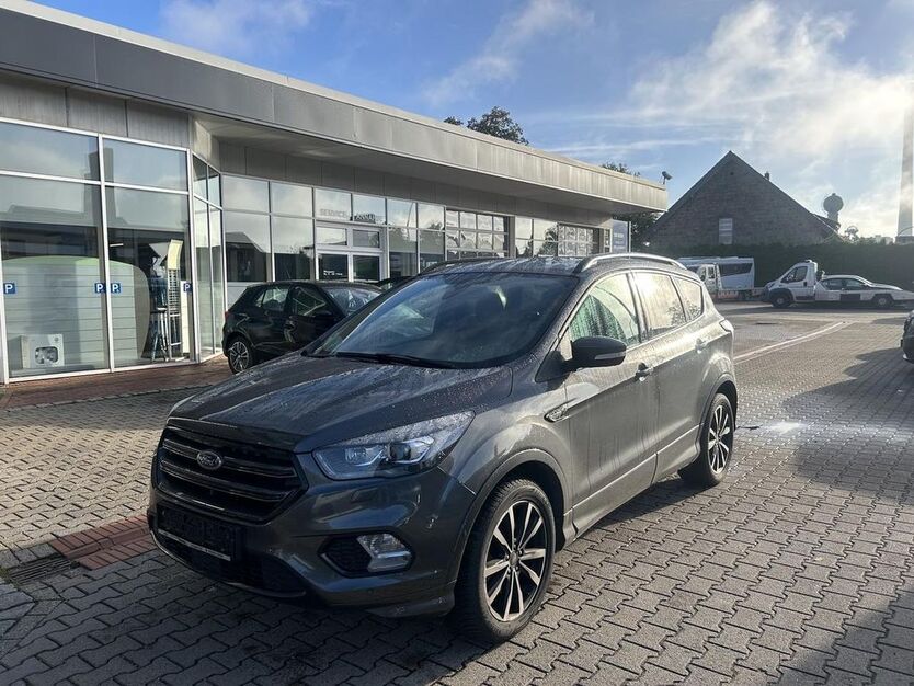 Ford Kuga 115.000 km 18.490 € Ibbenbüren 49477