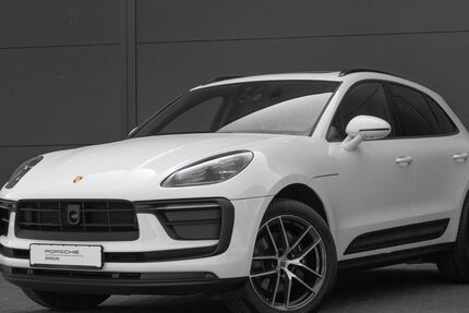 Porsche Macan 20.281 km 71.940 € Hamburg 22143
