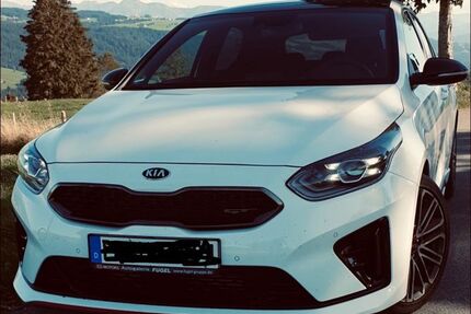 Kia ceed / Ceed 88.000 km 17.900 &euro; Paderborn 33100