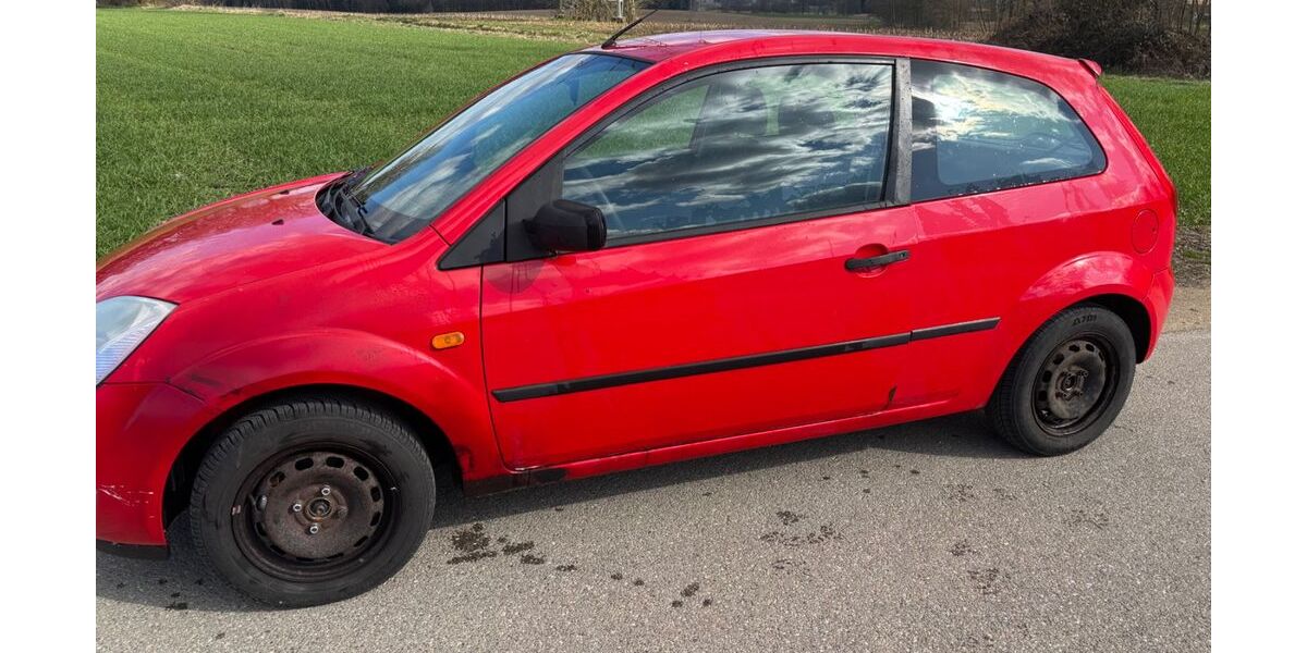 Ford Fiesta 241.000 km 1.290 &euro; Neustadt 93333